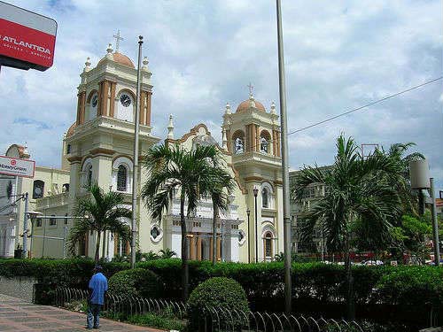 catedral de San Pedro de Sula