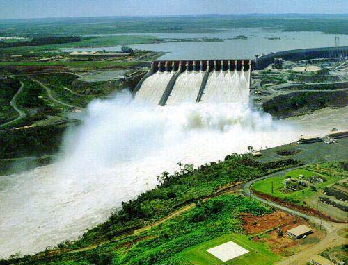 Represa Hidroeléctrica de Itaipú